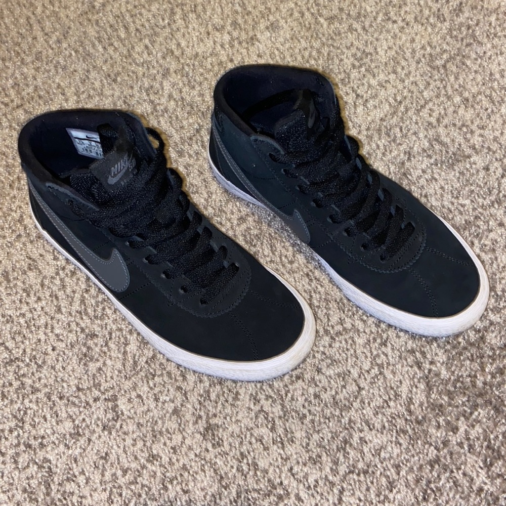 Women’s Nike high top